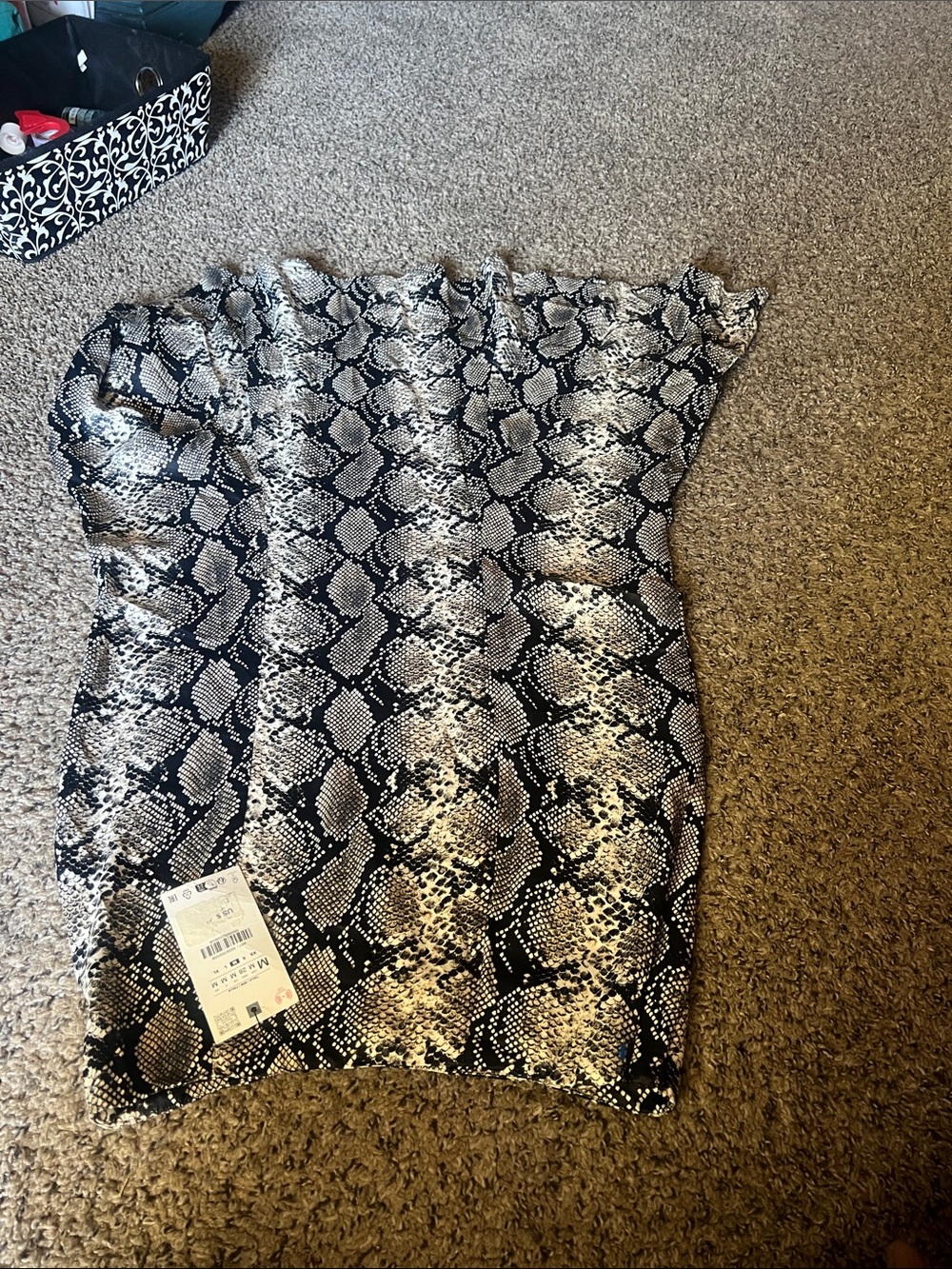 Zara Black and White Snake Print Skirt